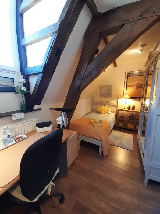 Kot 12 m² à Mons