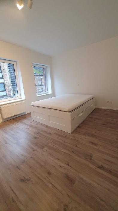 Co-locatie 235 m² in Bergen