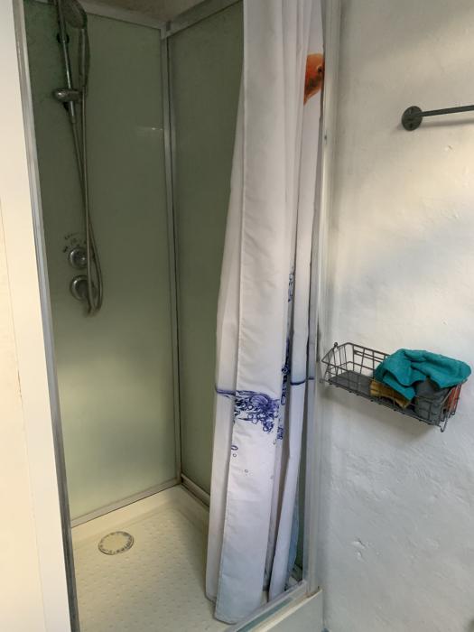 Kot bij bewoner