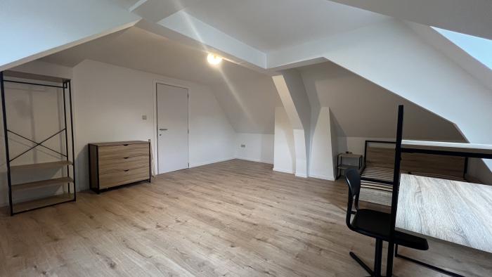 Shared housing 25 m² in Mons