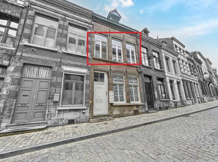 Kot 17 m² à Mons