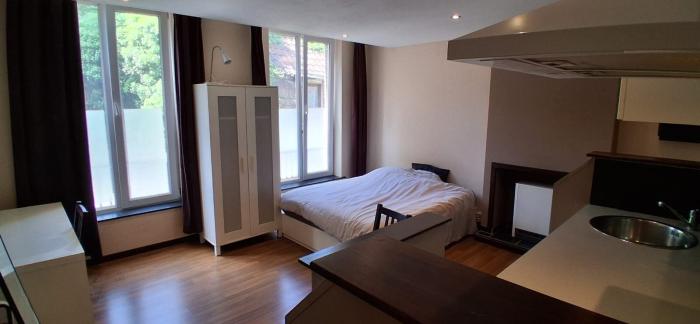 Studio 25 m² à Mons