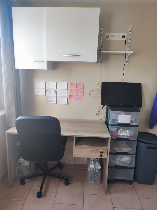 Room in owner's house 12 m² in Mons