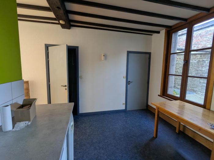 accès sdb et porte entrée