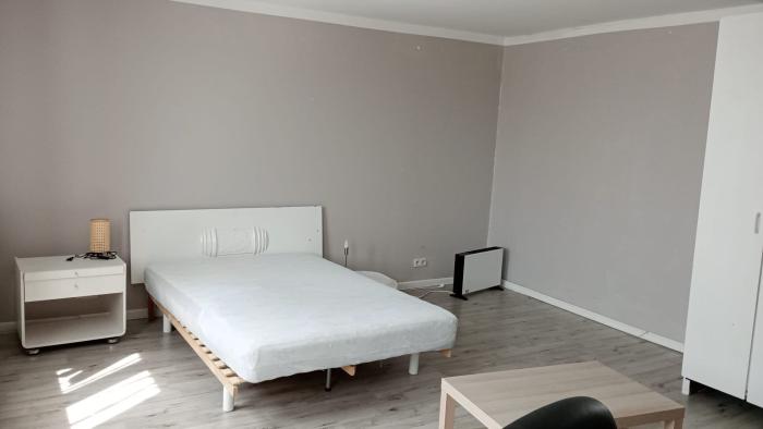 Shared housing 115 m² in Mons