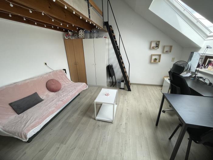 Student room 20 m² in Mons