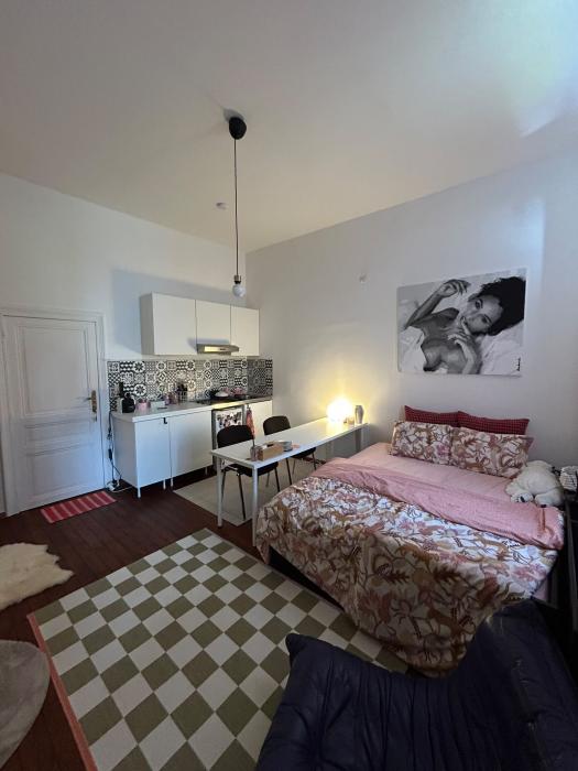 Studio 28 m² à Mons