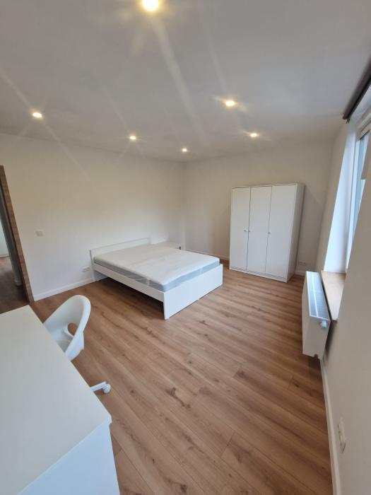 Shared housing 110 m² in Mons