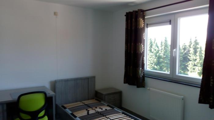 Room in owner's house 35 m² in Mons