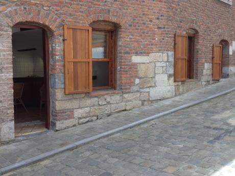 studio 33 m² à Mons