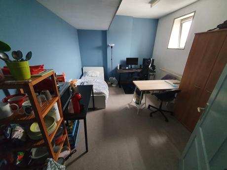 Studio 25 m² à Mons