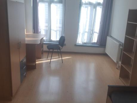 Kot 12 m² à Mons