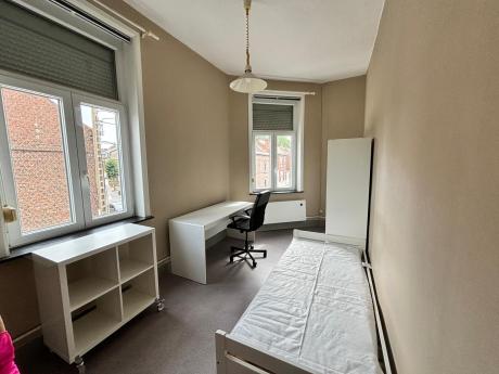 Shared housing 13 m² in Mons