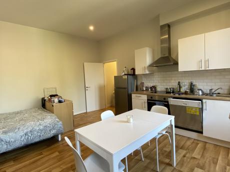 Studio 35 m² à Mons