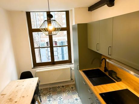 Kot 66 m² à Mons