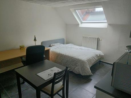 Kot 15 m² à Mons