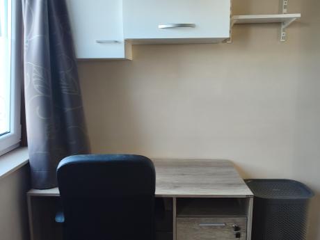 Room in owner's house 12 m² in Mons
