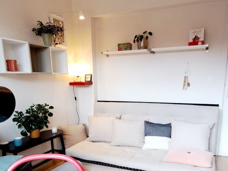 Room in owner's house 12 m² in Mons