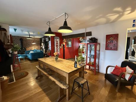 Shared housing 190 m² in Mons