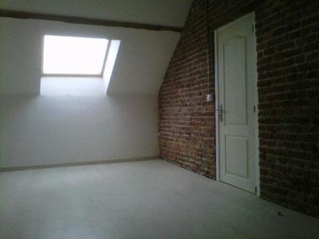 Student room 200 m² in Mons